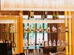-广州万富希尔顿酒店·感趣自助餐厅·金秋蟹宴生蚝海鲜刺身烧烤