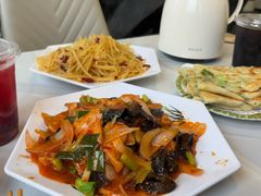 -何适山庄 ·可团建(水长城P2停车场店)