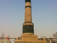 -人民防洪胜利纪念塔