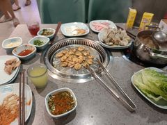 -金滏山烤肉·海鲜·火锅自助餐厅(襄阳万达店)