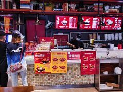 -何记花甲(海岸城旗舰店)