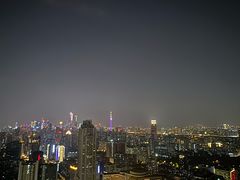 -广州中心皇冠假日酒店