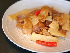 虾籽茭白爆黑豚肉-临江宴(陆家嘴店)
