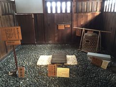 审讯室-高山阵屋