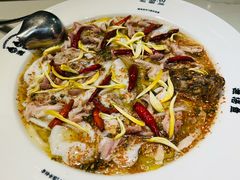 老坛脆肚酸菜鱼-渔语鱼酸菜鱼新川菜(来福士店)