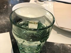 -港丽餐厅(高德置地店)