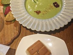 牛油果与西兰花奶油果蔬汤-格鲁·秀色Georgia’s Feast