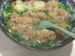 -老新隆牛肉锅贴(新街口店)