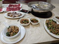 -粤潮牛肉火锅店(江南大道店)