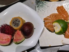 -雍容荟帝王蟹活龙虾展台自助(IFS黑金店)