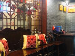 大堂-裕和堂中医推拿艾灸(太古汇臻品店)