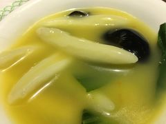 翅汤面疙瘩-涌上外婆桥(南塘店)
