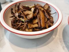 -峨嵋小镇·川菜(勒泰中心店)