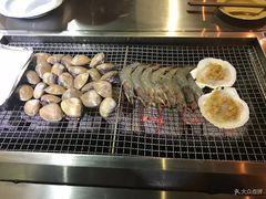 -马路牙子地桌烤肉(工体店)