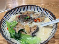 -鲜越鲜鱼粉(财富购物中心店)