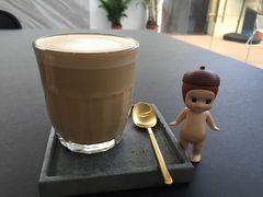 -UNI UNI(环亚凯瑟琳店)