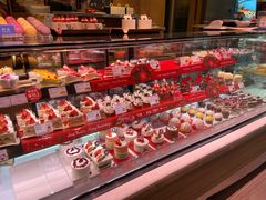 零售区-巴黎贝甜(大宁国际商业广场店)