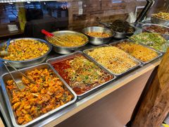 自助取餐区-聚合鑫东北熏酱熟食麻辣面(长阳店)