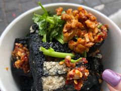 -黑色经典臭豆腐·湖南特产(坡子街店)