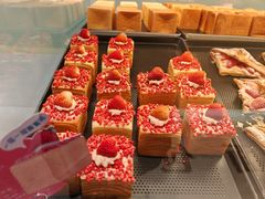 -红星前进面包牛奶公司(畅春园店)