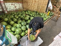 -曼阁市场水果批发市场