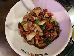 -富正毅三下锅·湘西韵味(天门山索道店)