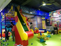 -Land Mark蓝马乐园(华联武夷购物中心店)