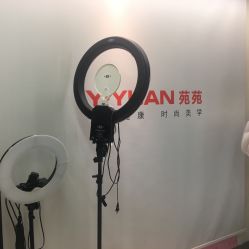 -苑苑发型设计