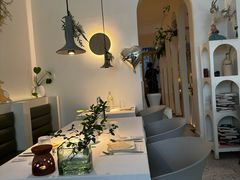 -春树下·树屋花房西餐厅(罍街AS1980店)