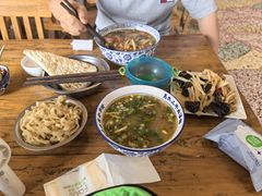 -清真马杰山牛肉汤馆