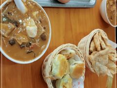 -方中山胡辣汤(大学中路56号院店)