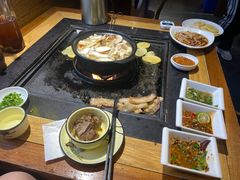 -有一锅·野生菌黑山羊腊排骨火锅(古城北门店)
