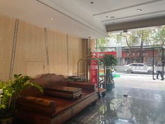 -漫潮酒店(广州南部战区总医院店)