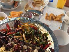 -小鱼小牛·鱼牛干锅·脆鱼火锅(世欧广场店)