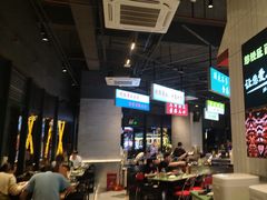 -憨铁匠老火锅(龙岗万科里店)