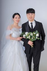 -巴黎春天婚纱摄影(临安店)