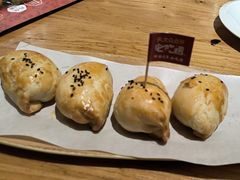 -石榴红了·非遗酥皮烤包子·新疆菜(瑞豪店)