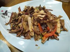 -小厨子私房菜·云南美食店