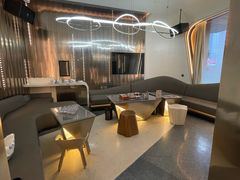 -密苏里·吖咪KTV火吧