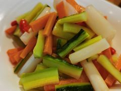 酸辣藕带-兔槽江湖菜·重庆璧山兔(水围店)