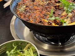 -鸿顺老铁锅美蛙鱼府(解放碑店)