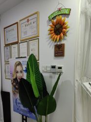 -YooMee优美智能科技美肤机构