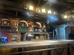 -麦凯伦烧烤·精酿超级工厂店(金桥总店)