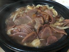 -赵家牛肉砂锅(台西三路店)