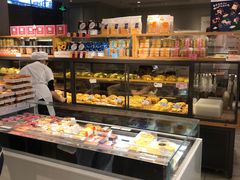 面包甜点陈列柜-BreadTalk面包新语·烘焙蛋糕(海珠丽影广场店)