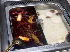 三鲜锅底-海底捞火锅(漫乐城夜宵主题店)