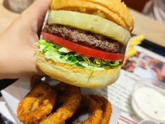 -The Habit Burger Grill 哈比特汉堡(爱琴海店)