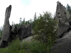 -峡谷浮石林景区