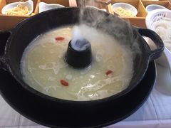 -飞虎过桥米线(翠湖店)