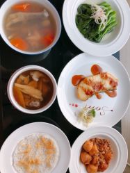 -英芬国际月子中心(岛屿度假月子·洲至奢选香岚店)